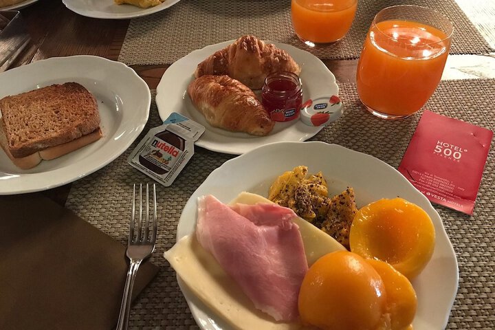 Breakfast meal