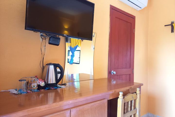 Room 17 of 39