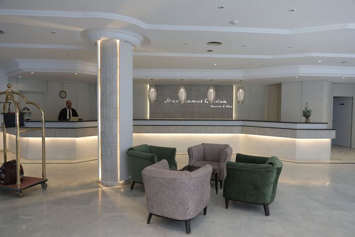 Hotel Interior 6 of 109