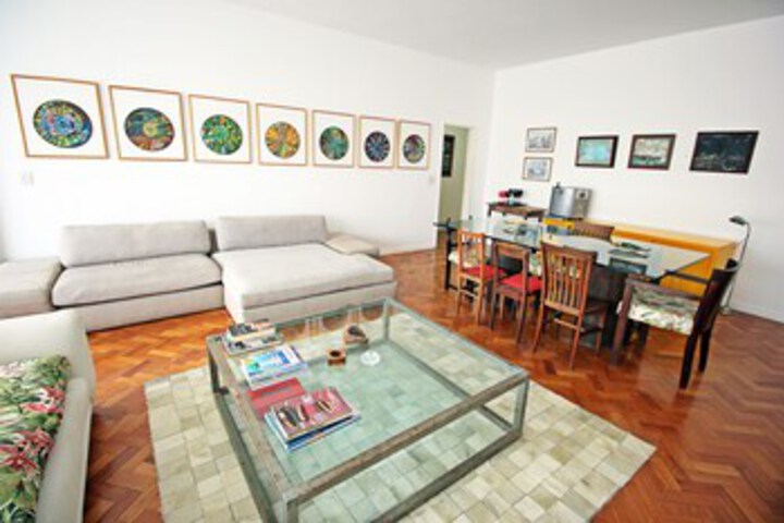 Room 7 of 20