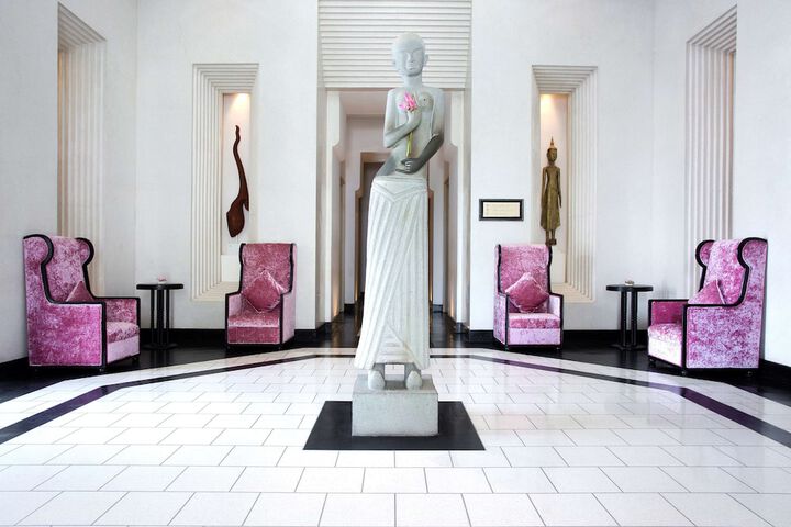 Lobby Entry