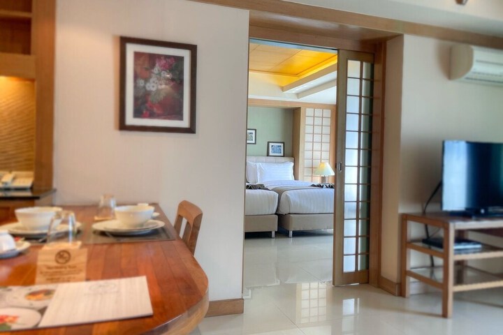 Room 8 of 89