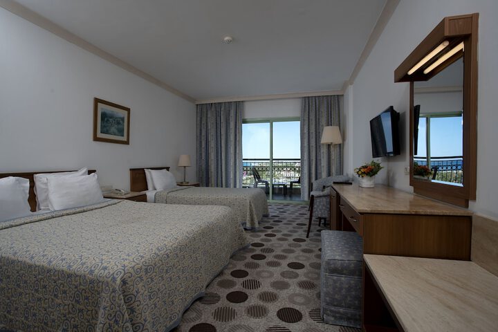 Room 19 of 70