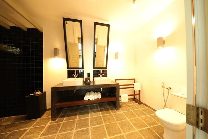 Bath Interior