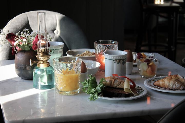 Breakfast/Coffee Service 75 of 87