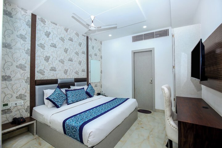 Room 7 of 45