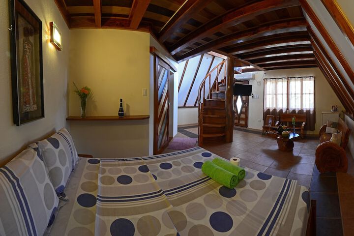 Room 3 of 67