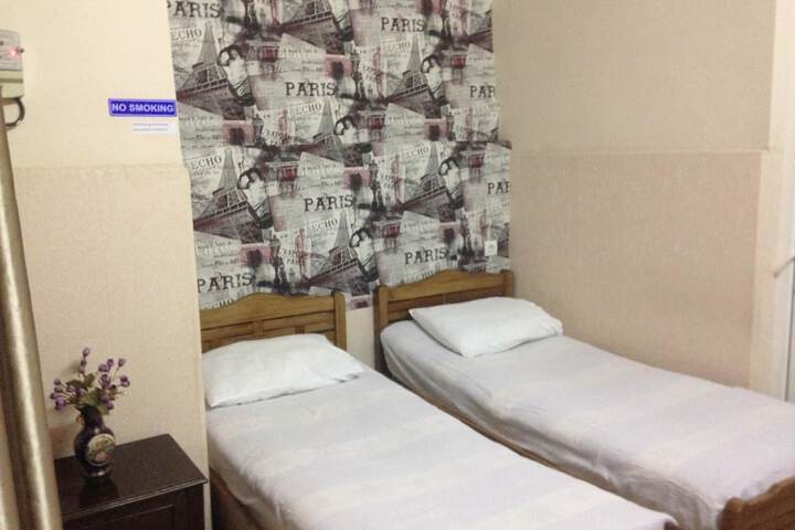 Room 3 of 17
