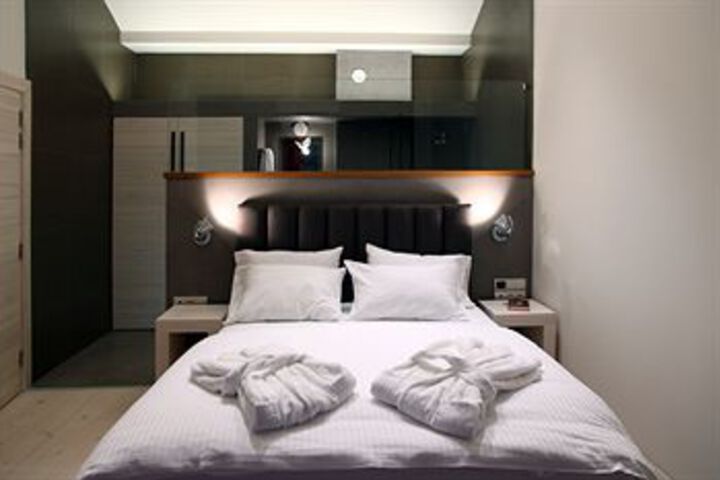 Room 26 of 60
