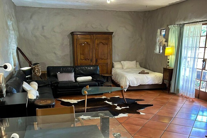 Room 32 of 54