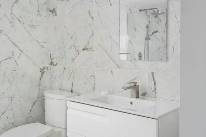 Room 15 of 25