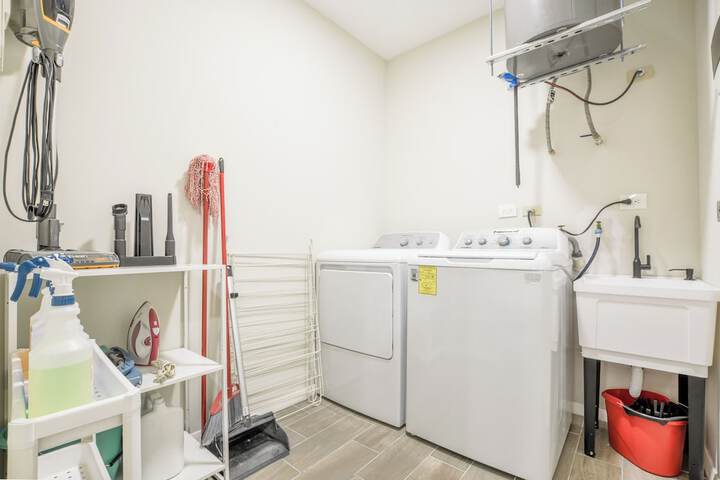 Laundry 83 of 122