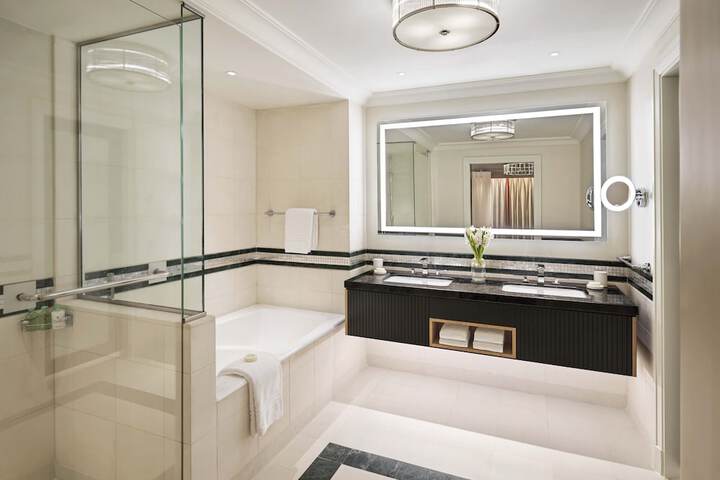 Bath Photo