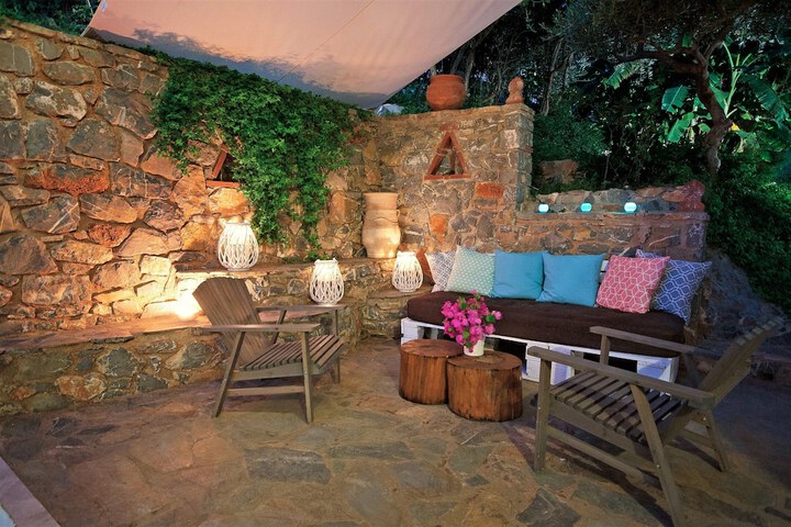 Terrace/Patio 37 of 56
