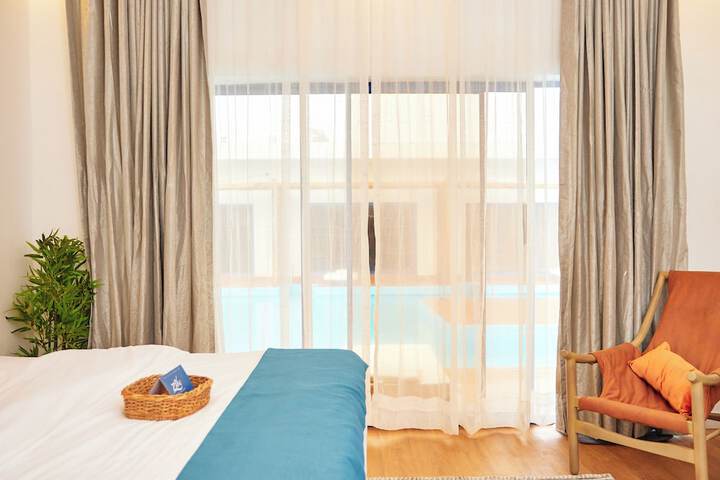 Room 5 of 23