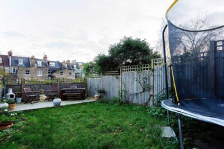 Terrace/Patio 16 of 17