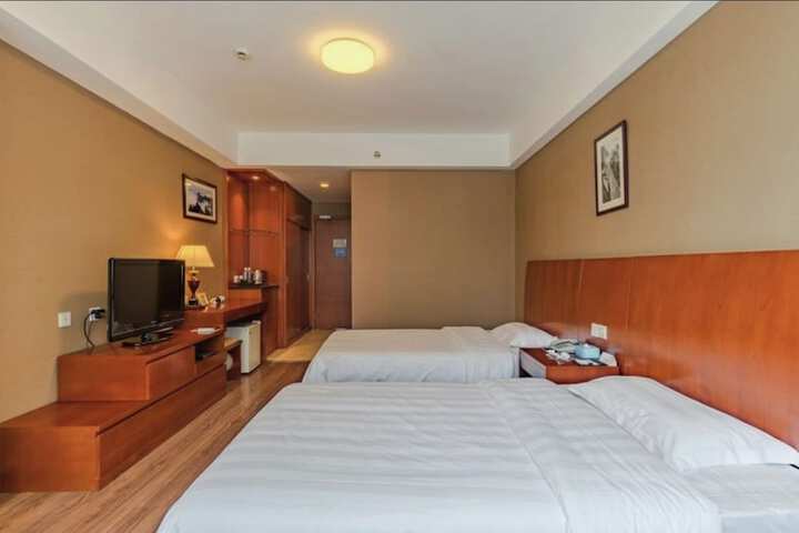 Room 9 of 58