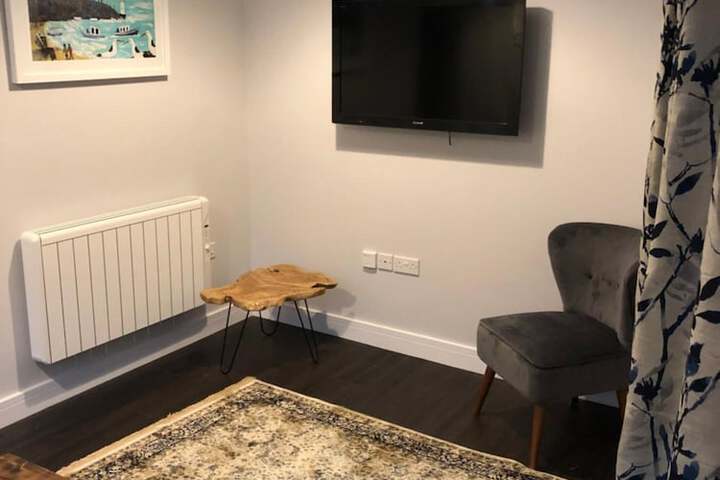 Room 28 of 45