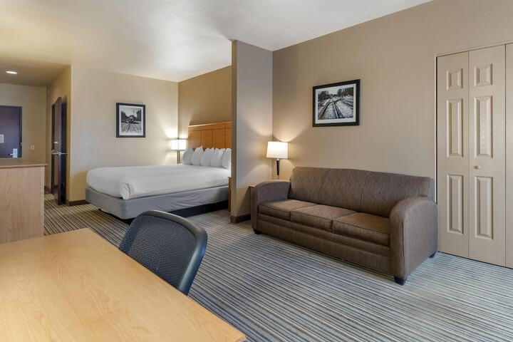 Room 18 of 52