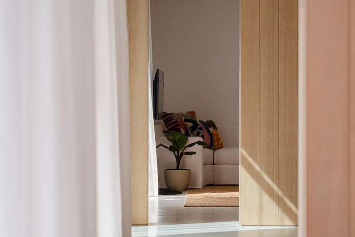 Room 30 of 112