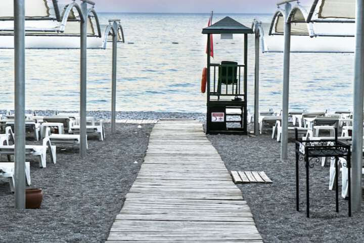 Beach 36 of 40