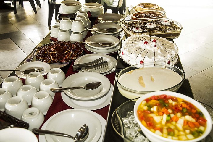 Dining 51 of 72