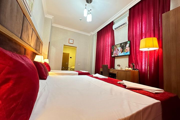 Room 21 of 47