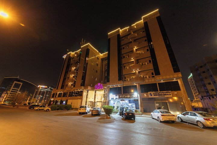 Hotel 102 of 114