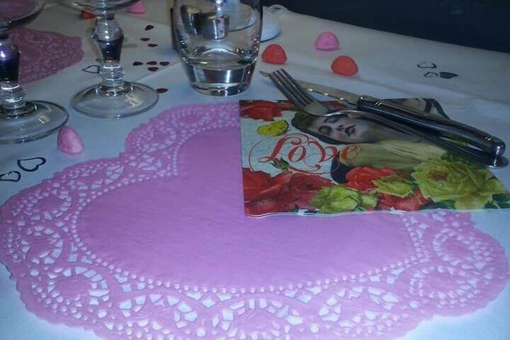 Dining 53 of 72
