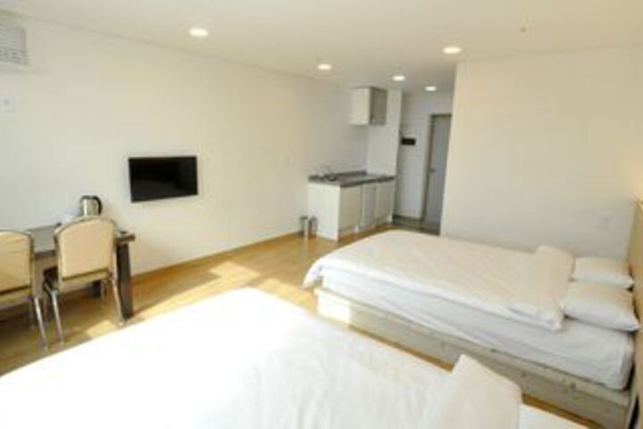 Suite Room