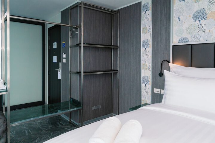 Room 55 of 138
