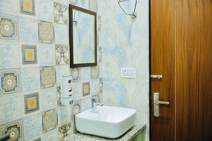 Room 38 of 44