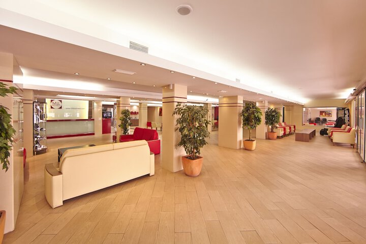 Lobby Photo