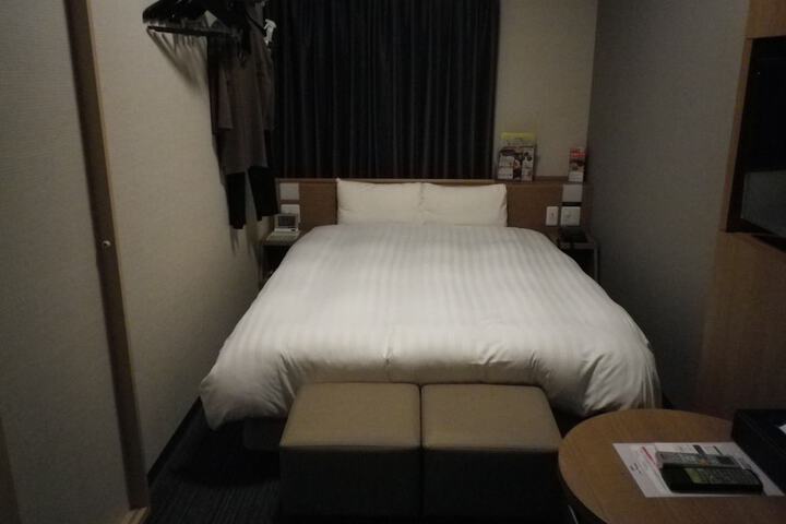 Room 19 of 93