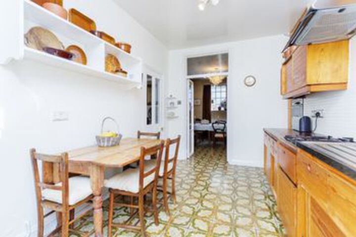 Room 15 of 24