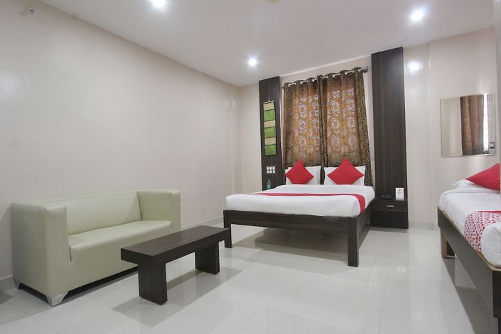 Room 19 of 32