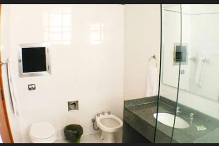 Room 15 of 29