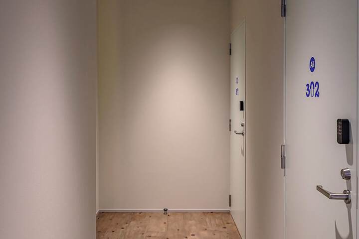 Ballroom/Hall 36 of 49