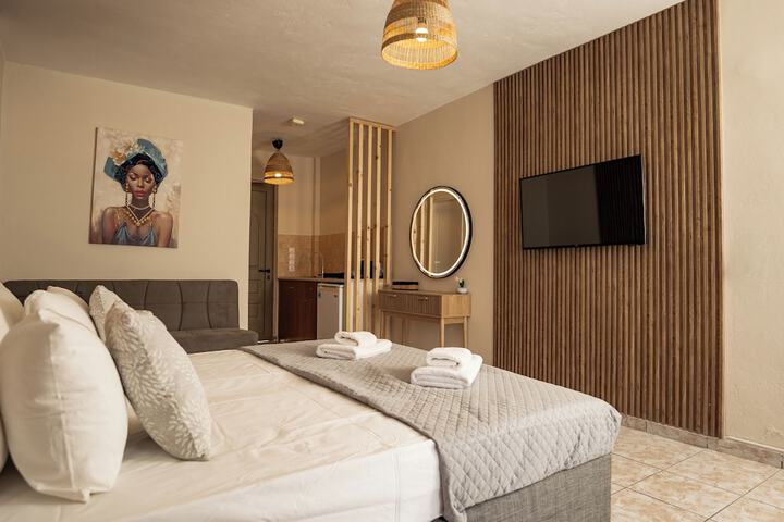 Room 10 of 31