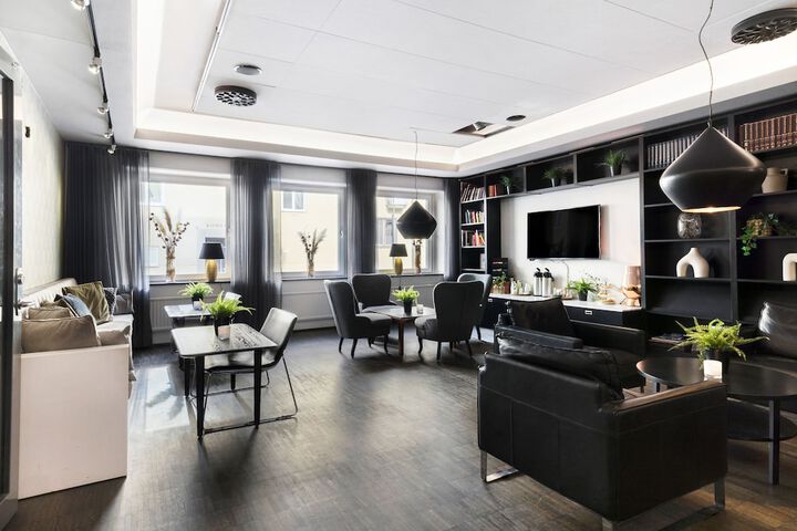Lobby Photos