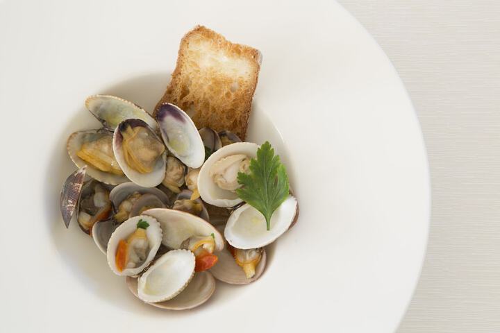 Dining 88 of 116