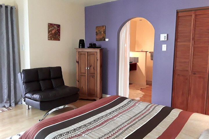 Room 3 of 135