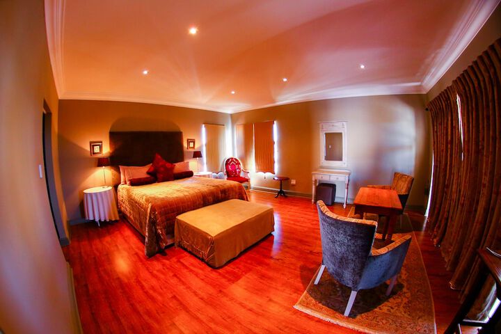 Room 7 of 34