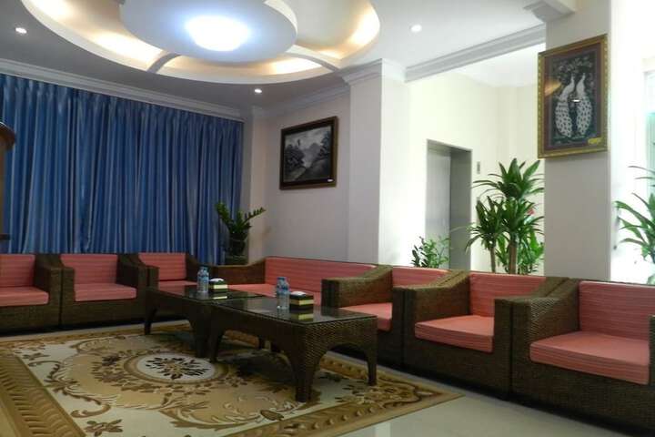 Hotel Interior 4 of 29