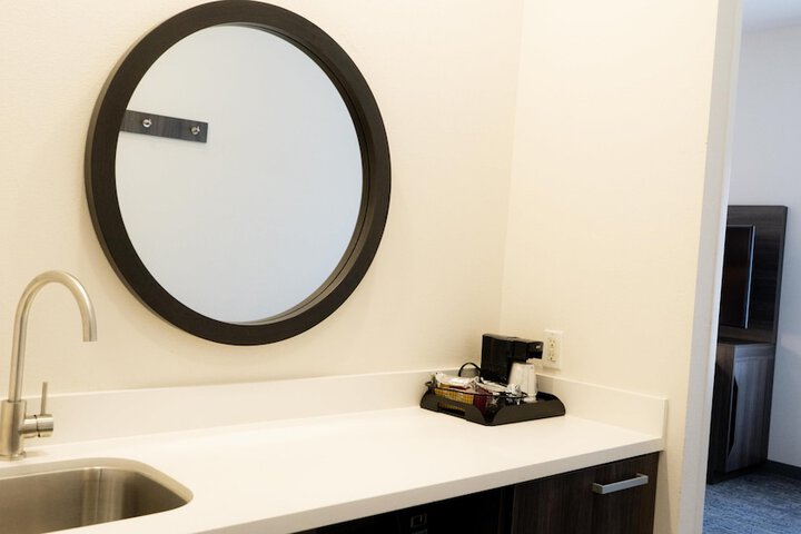 Minibar