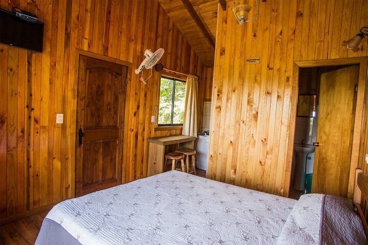 Room 2 of 90