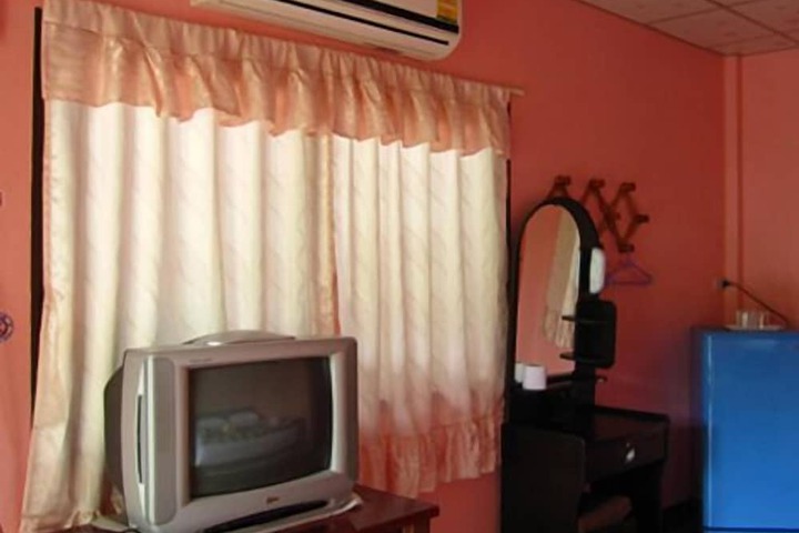Room 25 of 65