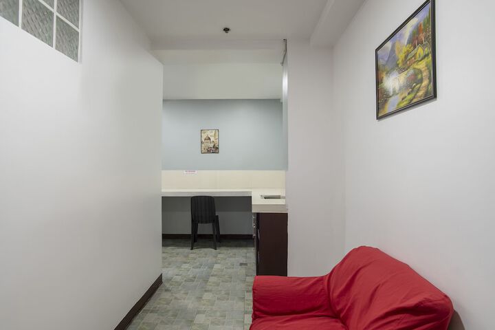 Room 35 of 57