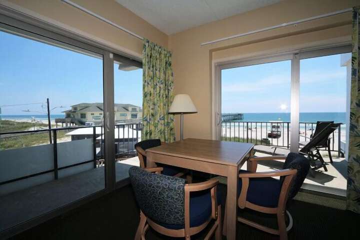 Room 6 of 20