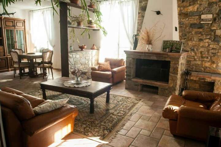 Room 15 of 26